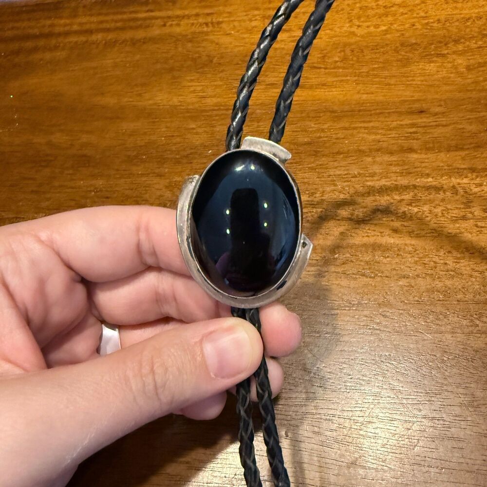 Vintage Sterling Silver Black Stone Bolo Tie - Picture 4 of 9